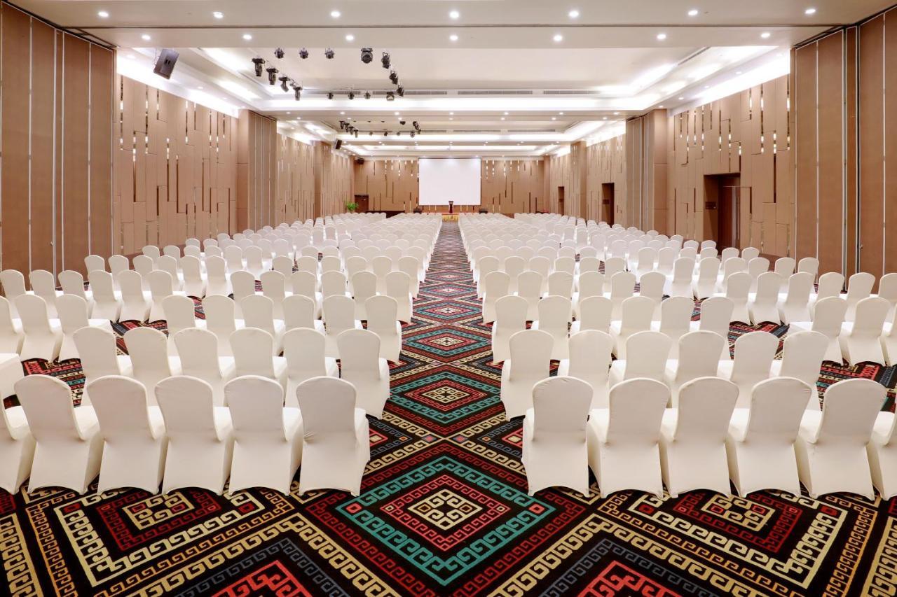 Aston Kupang Hotel & Convention Center מראה חיצוני תמונה